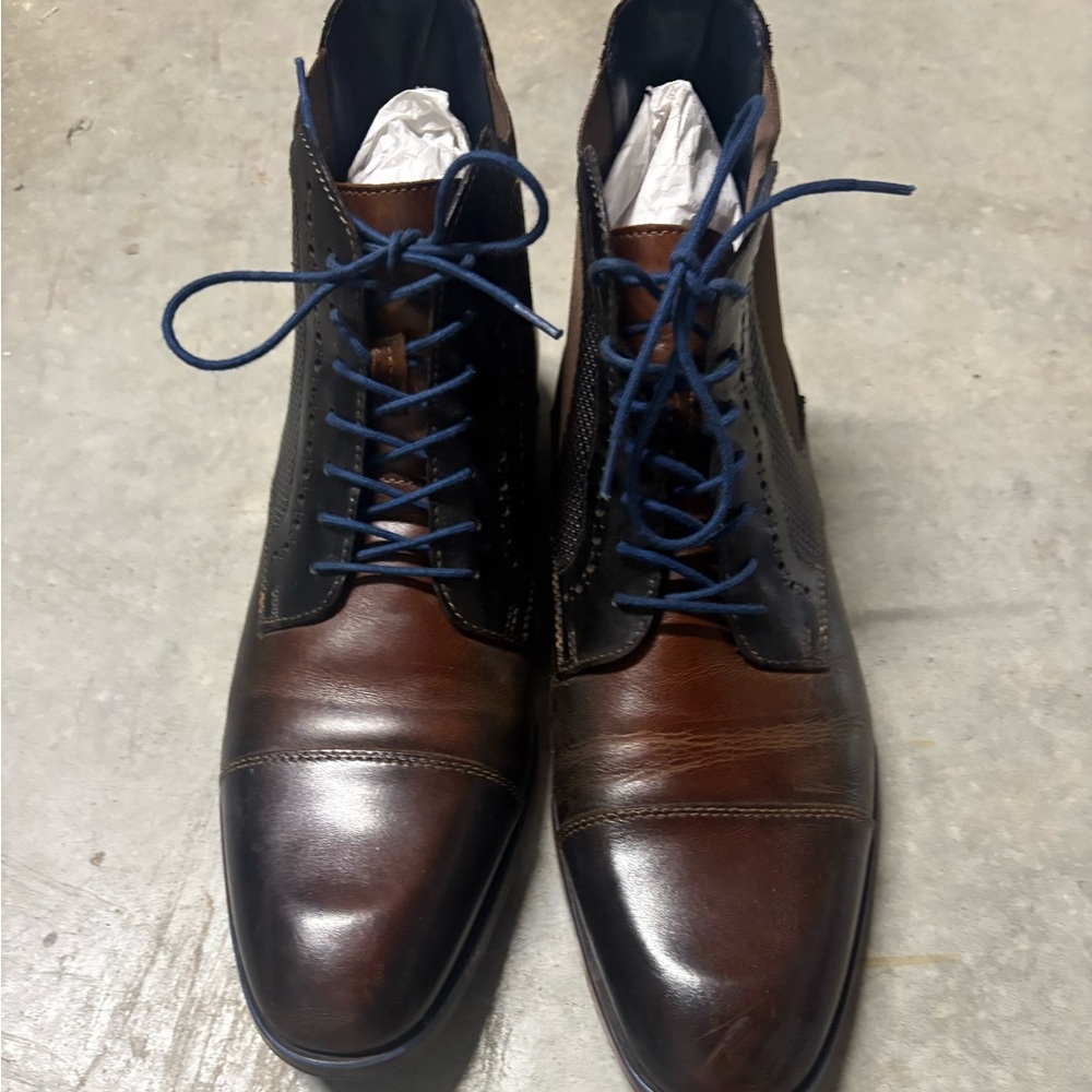 Stacy Adams Two-Tone Brown and Black Oxfords